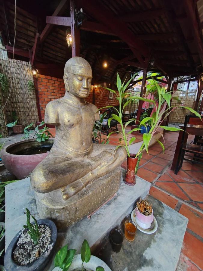 Soben Cafe Guesthouse & Restaurant Siem Reap Exterior foto